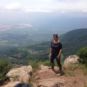 Meet your Posher, Elizabeth